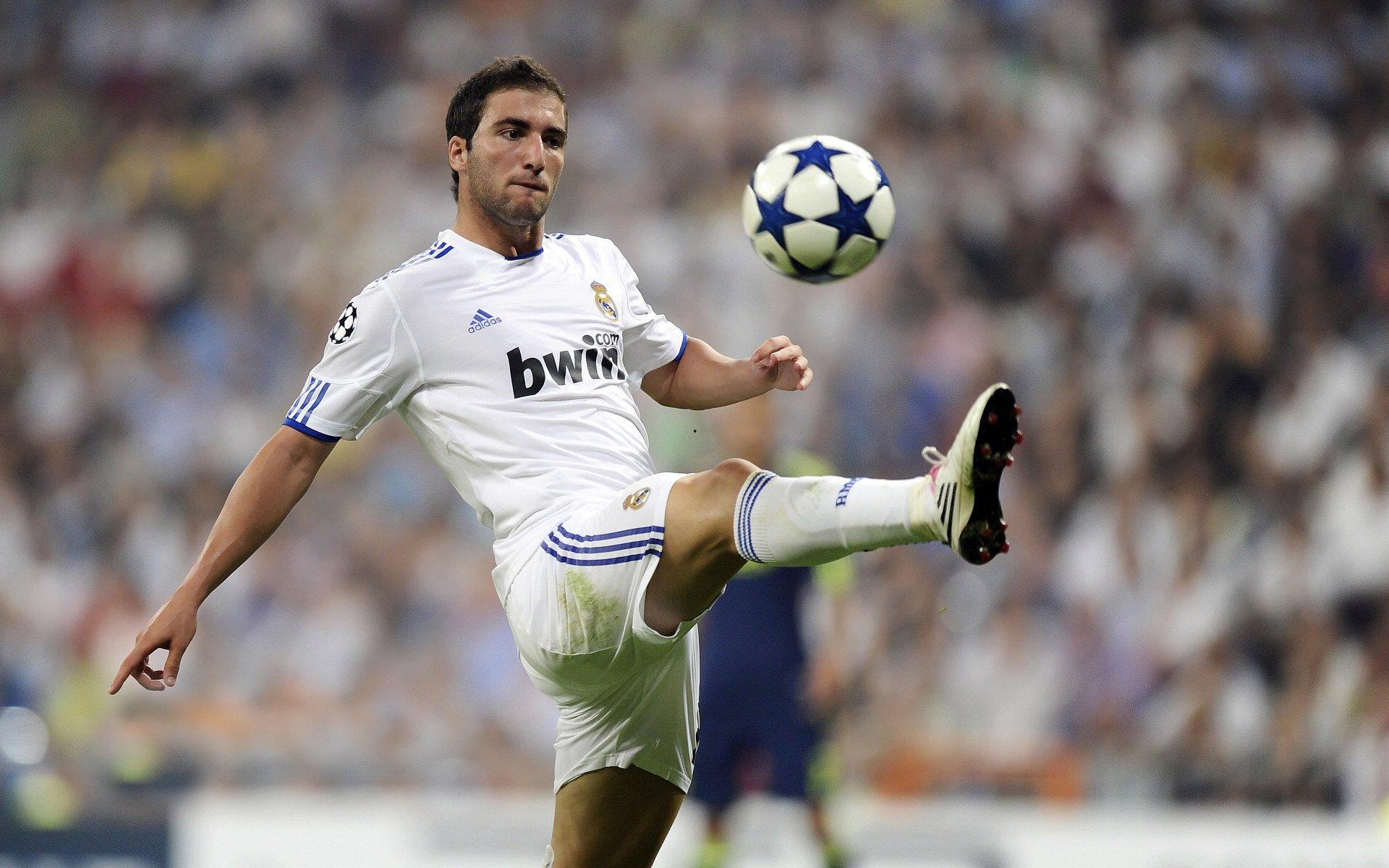 欧冠十年风云录，强弱壁垒渐消，大礼包时代终结强弱悬殊