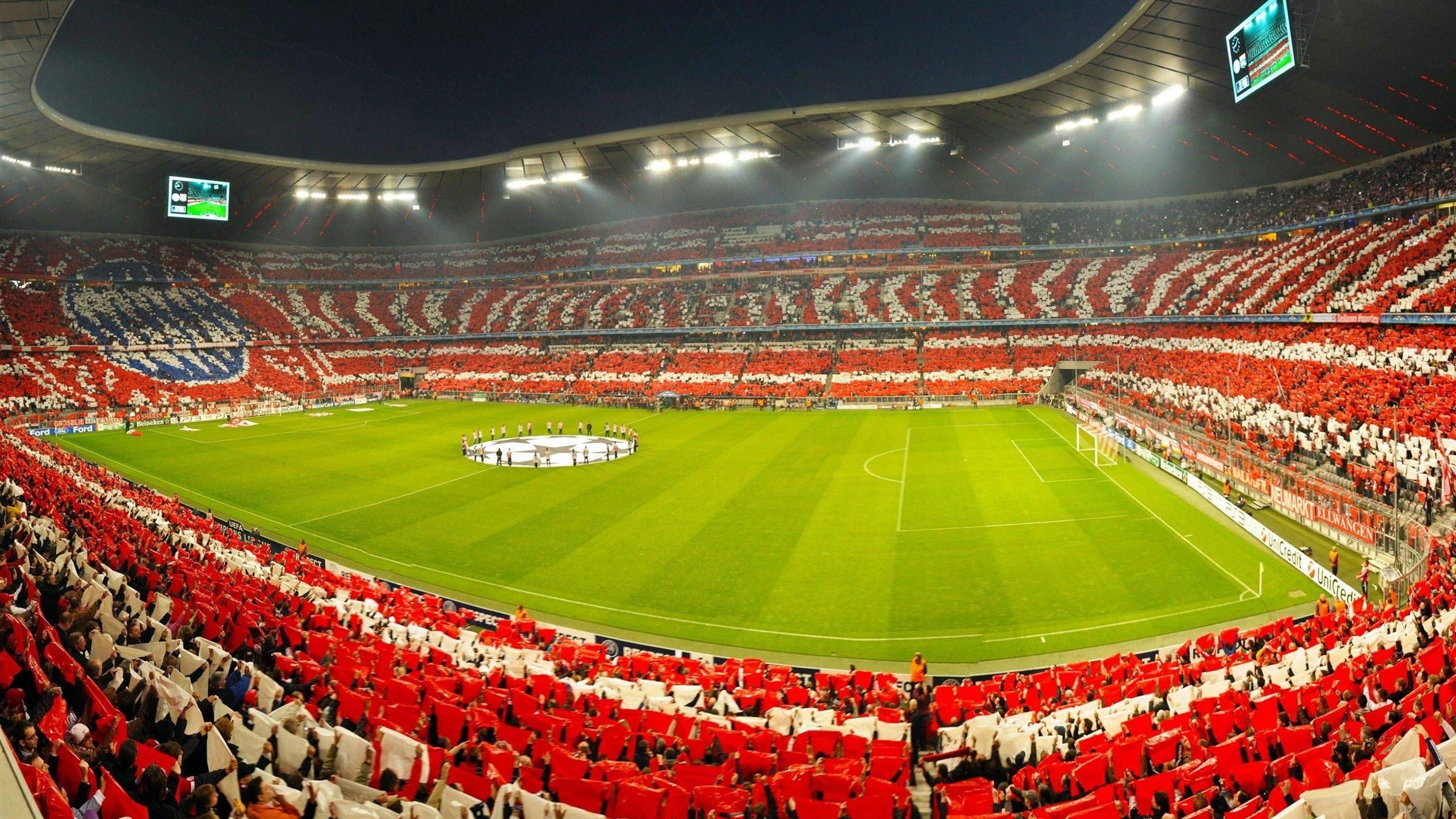 湖记：湖人球迷你支持谁夺冠？选项A：除了绿军